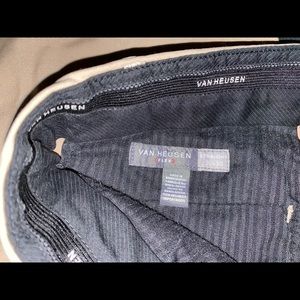 VAN HEUSEN, STRAIGHT KHAKI PANTS, 30X30
